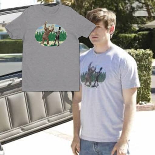 Glarkware Bigfoot vs. Abe Lincoln T-Shirt | Jimmy Chance | Raising Hope