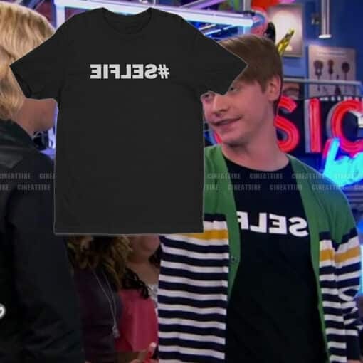 #EIFLES (#SELFIE) T-Shirt | Dez | Austin & Ally